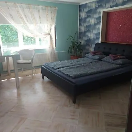 Privaatne Suure Kinnistuga Elamu Otepaal. Villa *