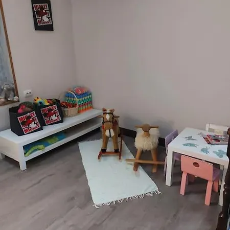 Villa Privaatne Suure Kinnistuga Elamu Otepaal. *