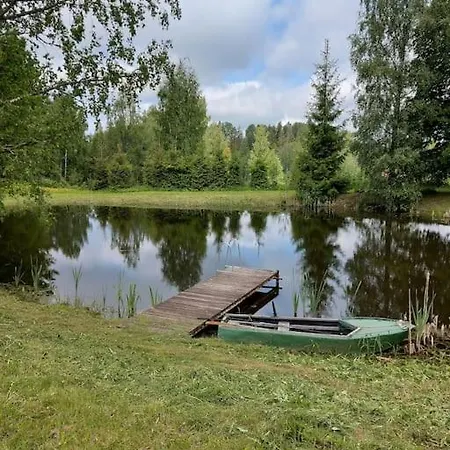 Privaatne Suure Kinnistuga Elamu Otepaal.
